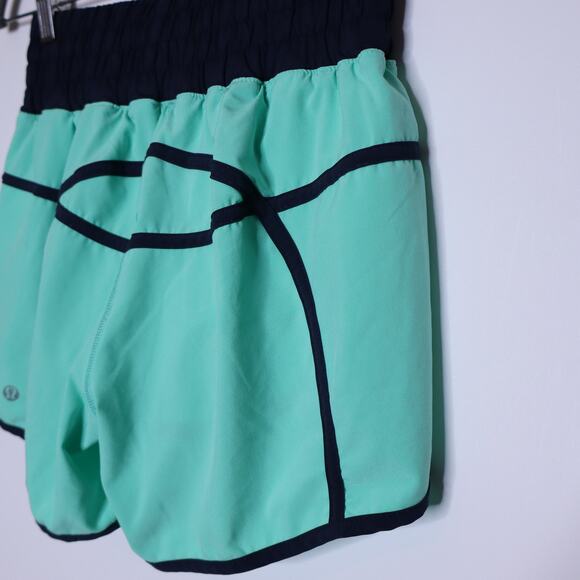 LULULEMON Tracker Short II Stretch Menthol Inkwell Training Active Women's 6 - Picture 11 of 16